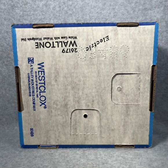 Vintage Westclox Walltone Electric Wall Clock Walnut Woodgrain USA Retro Decor - Picture 3 of 9